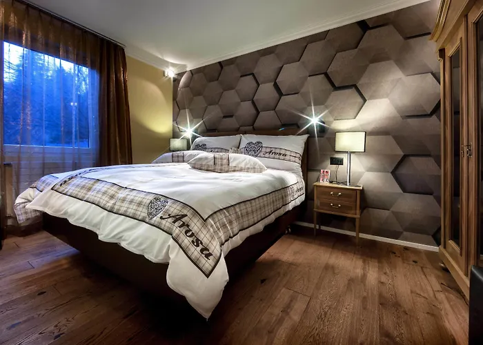 Home Hotel Arosa מלון ארוזה