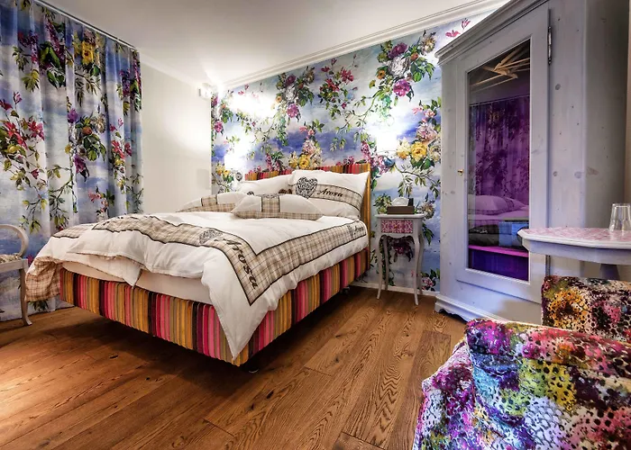 מלון Home Hotel Arosa ארוזה