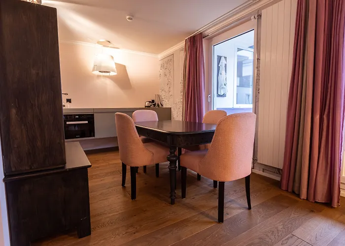 Home Hotel Arosa ארוזה