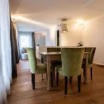 Home Hotel Arosa 3* Arosa